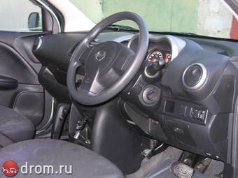 2005 Nissan Note Photos