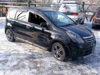 2005 Nissan Note Photos