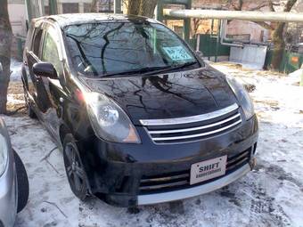 2005 Nissan Note Images