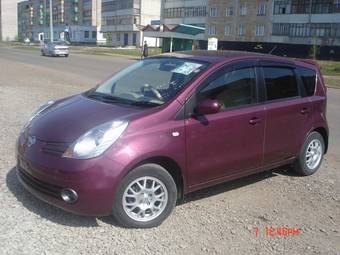 2005 Nissan Note Images