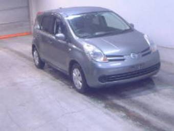 2005 Nissan Note Pictures