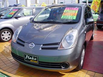 2005 Nissan Note Pictures