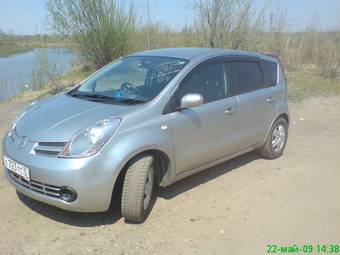 2005 Nissan Note Images