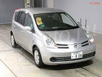 2005 Nissan Note Photos