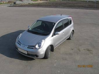 2005 Nissan Note Photos