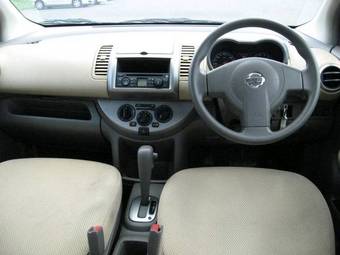 2005 Nissan Note Pictures