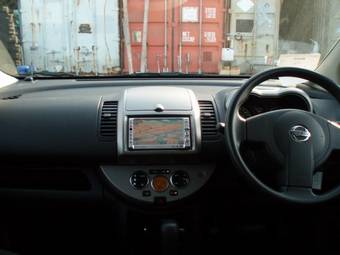2005 Nissan Note Photos