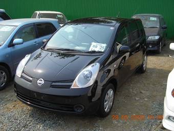 2005 Nissan Note Images