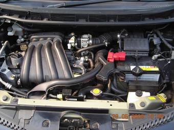 2005 Nissan Note Pictures