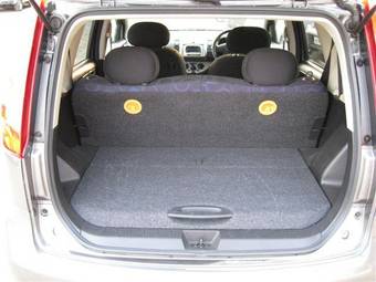 2005 Nissan Note Photos