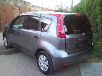 2005 Nissan Note Photos