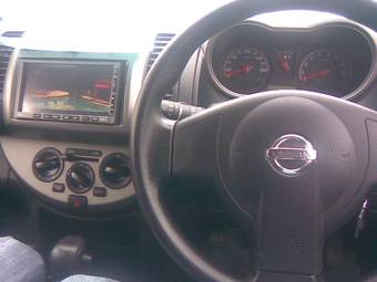 2005 Nissan Note Pictures