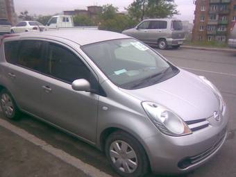 2005 Nissan Note Photos