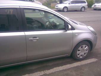 2005 Nissan Note Photos