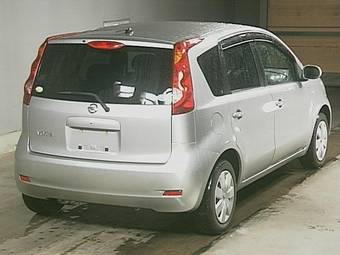 2005 Nissan Note Pictures