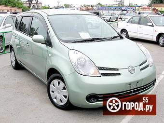 2005 Nissan Note Pictures