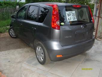 2005 Nissan Note Pictures