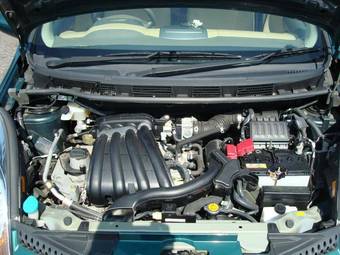 2005 Nissan Note Pictures