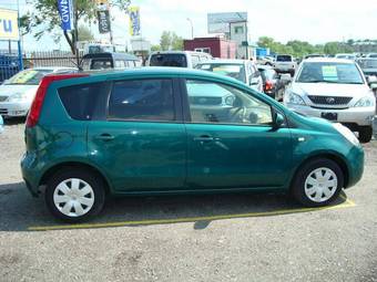 2005 Nissan Note Photos