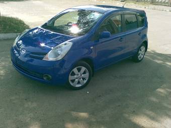 2005 Nissan Note Pictures