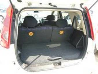 2005 Nissan Note Photos