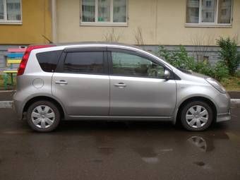 2005 Nissan Note Pictures