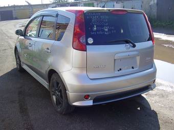 2005 Nissan Note Pictures