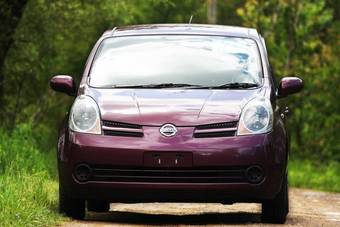 2005 Nissan Note Photos