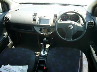 2005 Nissan Note Photos