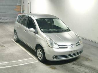 2005 Nissan Note Pictures