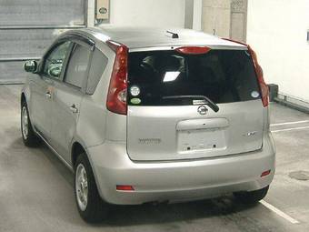 2005 Nissan Note Photos