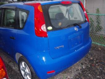 2005 Nissan Note Photos