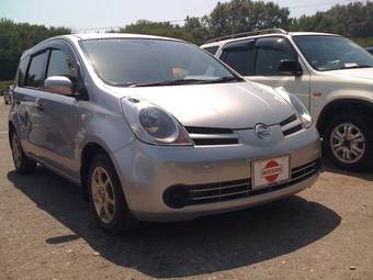 2005 Nissan Note Pics