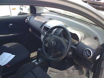 2005 Nissan Note Photos