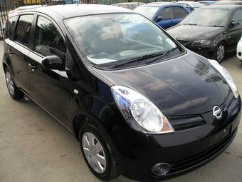 2005 Nissan Note Pictures
