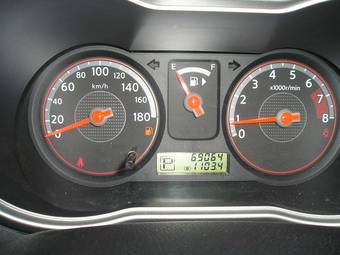 2005 Nissan Note Photos