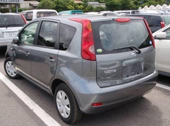 2005 Nissan Note Pictures