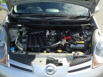 2005 Nissan Note Pictures