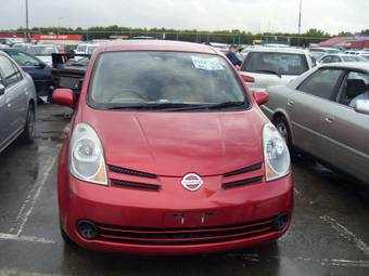 2005 Nissan Note Photos