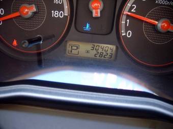 2005 Nissan Note Pictures