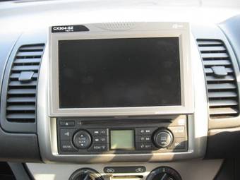 2005 Nissan Note Images