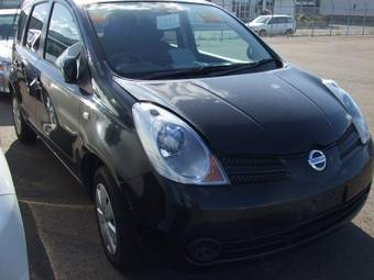 2005 Nissan Note Pics