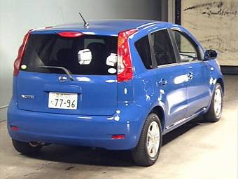 2005 Nissan Note Photos