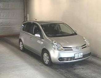 2006 Nissan Note Photos