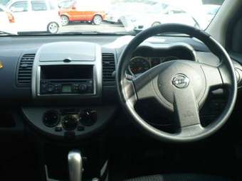 2006 Nissan Note Photos