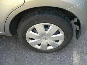 2006 Nissan Note Images