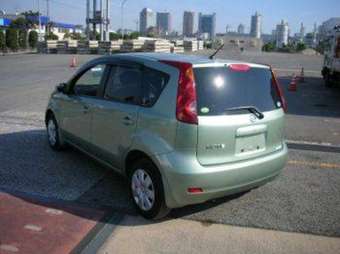 2006 Nissan Note Images