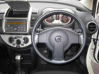 2006 Nissan Note Pics