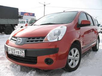 2006 Nissan Note Pictures