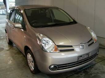 2006 Nissan Note Pictures